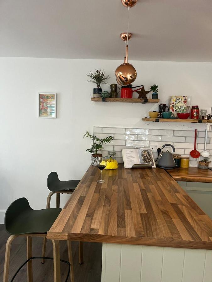 Beach, Hills, Food, Scenic Walks-The Kelp House. Peacehaven Eksteriør billede