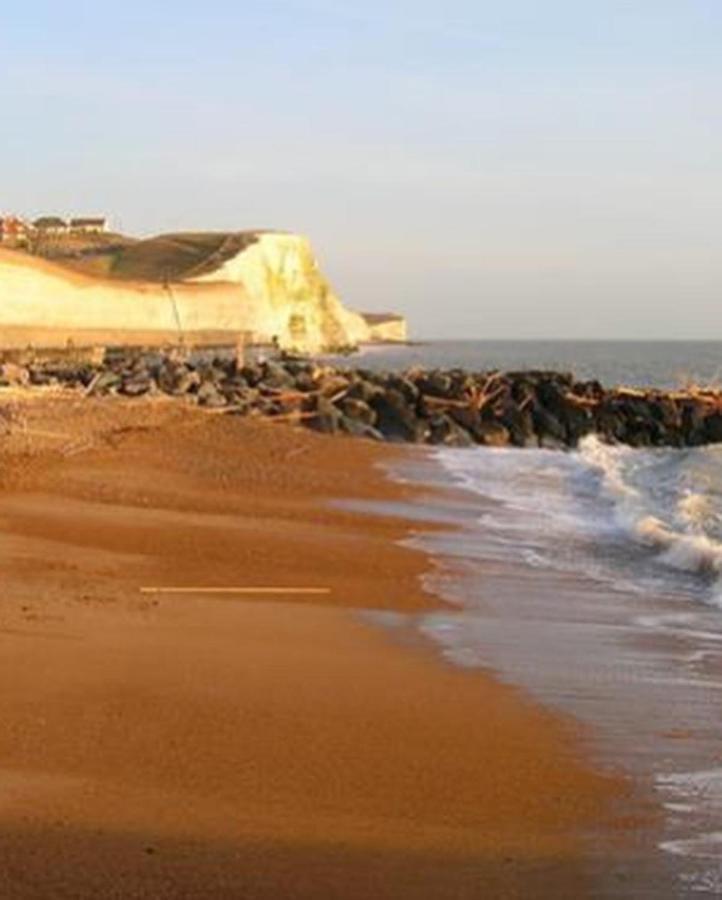 Beach, Hills, Food, Scenic Walks-The Kelp House. Peacehaven Eksteriør billede